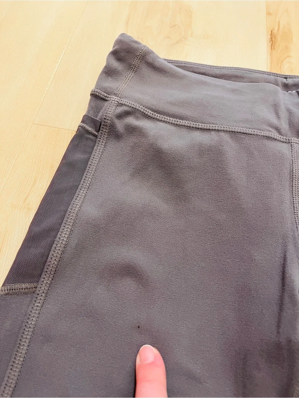 Athleta Girl L(12) Capri Leggings